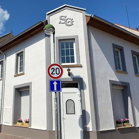Sg Apartmanovy Dum Горжице Экстерьер фото