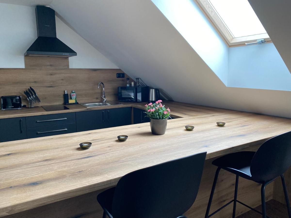 Sg Apartmanovy Dum Горжице Экстерьер фото