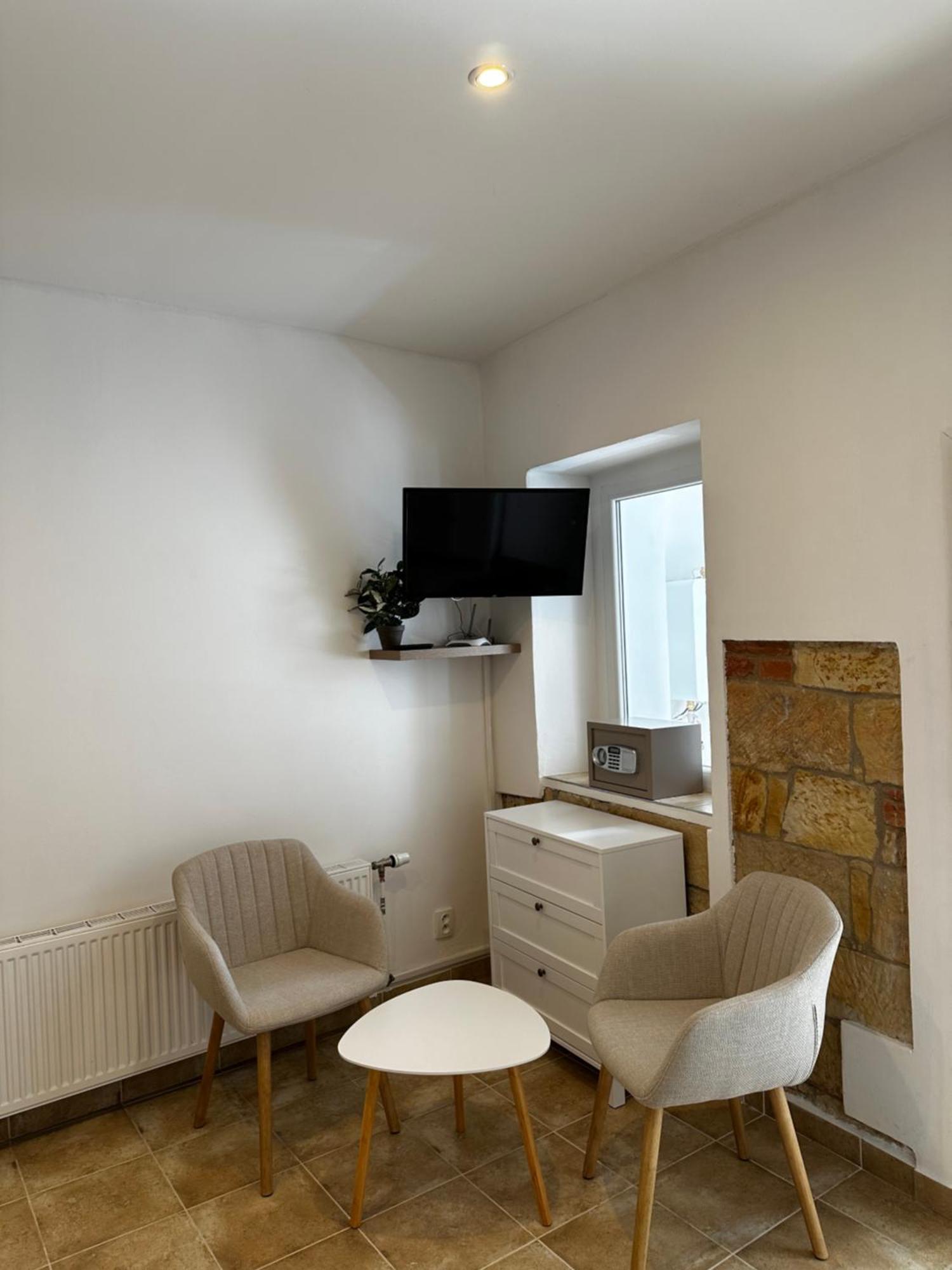 Sg Apartmanovy Dum Горжице Экстерьер фото