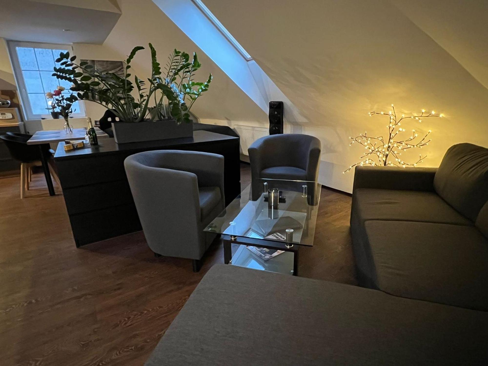 Sg Apartmanovy Dum Горжице Экстерьер фото